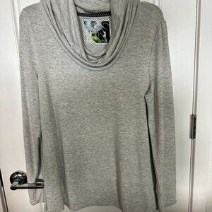 Women's Gray cowl neck top long sleeve soft material